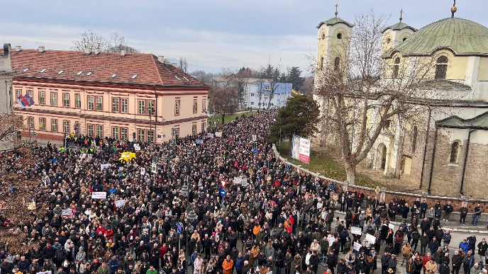 NSPM: Pada podrška vlasti
